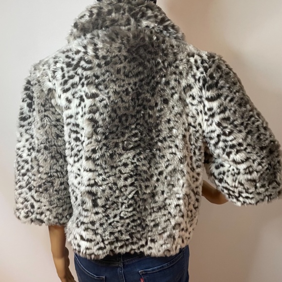 Handmade cheetah faux fur cropped sleeve coat! - Picture 10 of 11